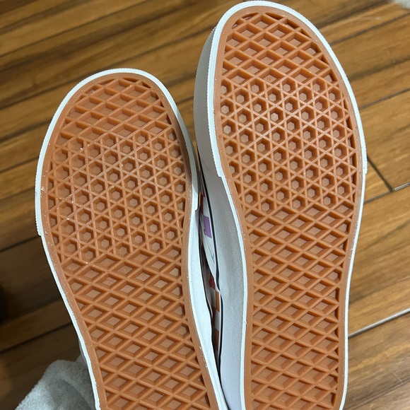 Womens colorful vans size 7 - Picture 4 of 4